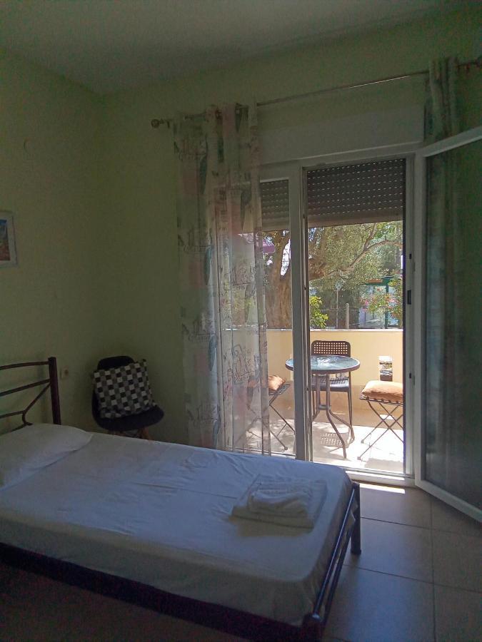 Appartement Irina Haus à Gerakini Extérieur photo