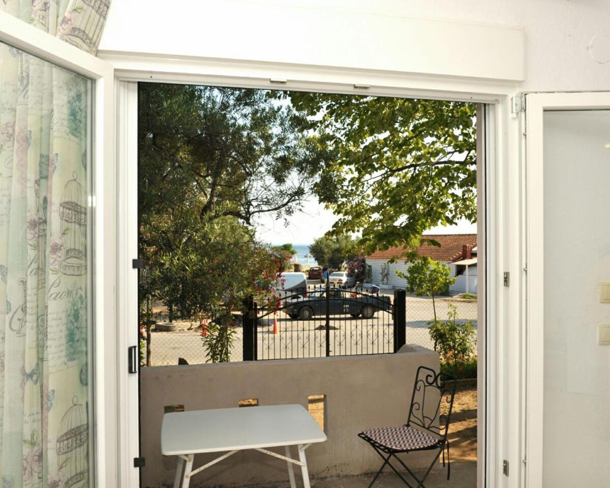 Appartement Irina Haus à Gerakini Extérieur photo